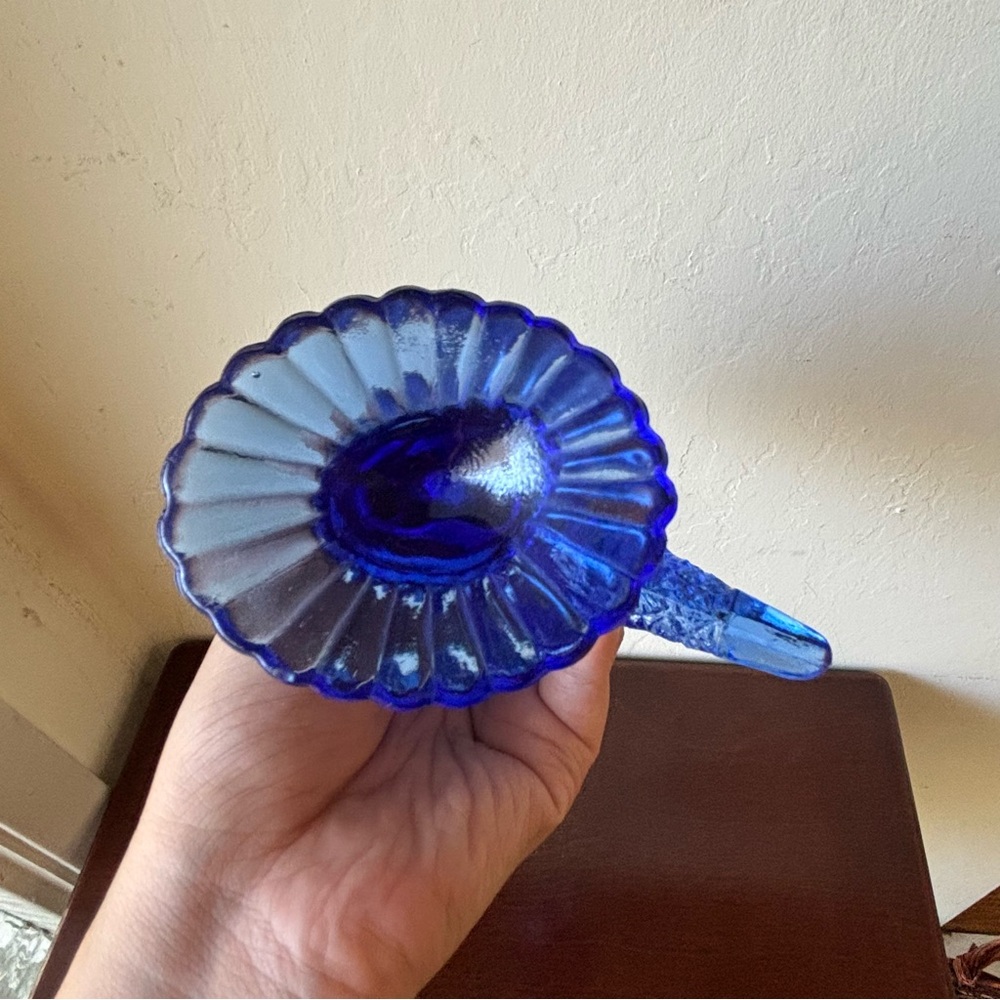 Antique Vintage Fenton Cobalt Blue Glass Daisy Hand Cornucopia Horn Plenty Vase - Picture 9 of 9